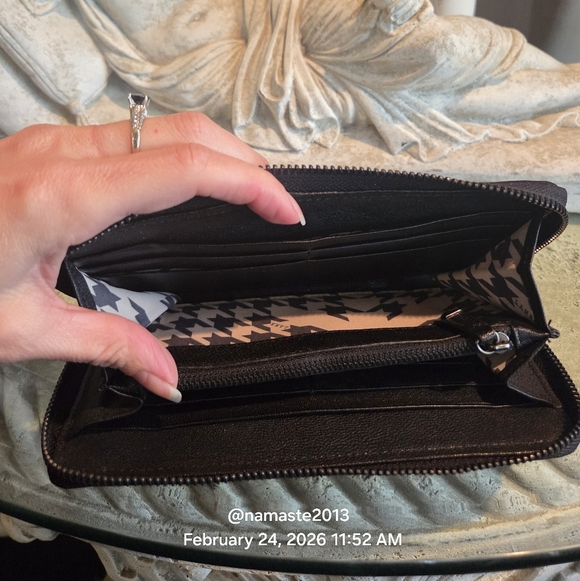 L.A.M.B. Gwen Stefani Zip Around Wallet Leather Designer Celebrity #187 - Picture 8 of 14